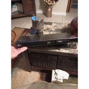 LG BD550 Network Blu-Ray DVD Player No Remote Tested